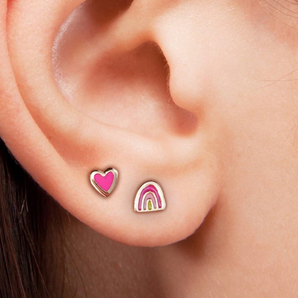 🌈dainty rainbow earrings🌈